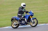 Vintage-motorcycle-club;eventdigitalimages;mallory-park;mallory-park-trackday-photographs;no-limits-trackdays;peter-wileman-photography;trackday-digital-images;trackday-photos;vmcc-festival-1000-bikes-photographs